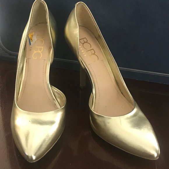 BCBG Paris Gold d'Orsay High Heels, 8, 4" heel - Picture 3 of 9